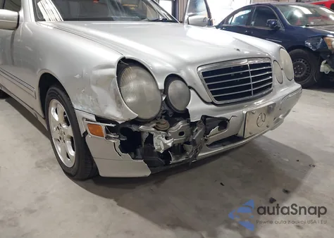 2002 Mercedes-Benz E 320 Special Edition из США, поврежденный, VIN WDBJF65J62B404658